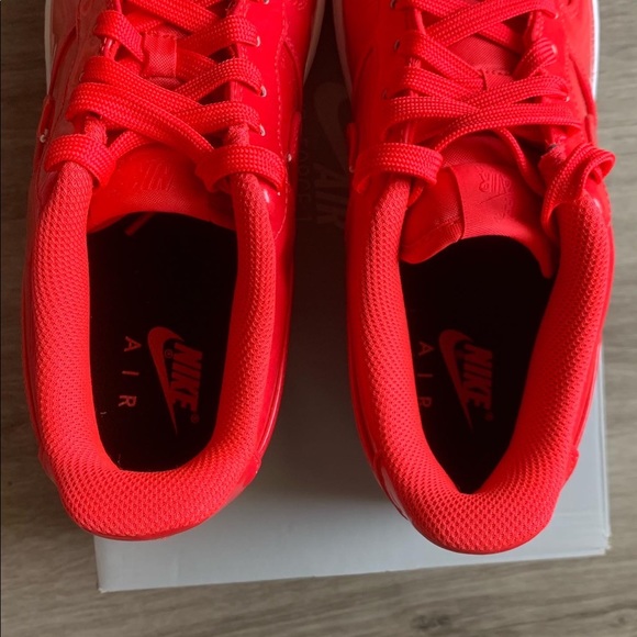 Nike Air Force 1 LV8 UV (GS) 7Y or 8.5 Womens - Picture 3 of 4